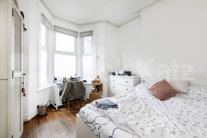 Modern Sharers Apartment Milman Road, Queens Park